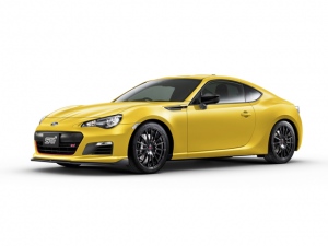 富士重のスポーツカー「SUBARU BRZ」をベースとした「SUBARU BRZ tS」を300台限定で2015年6月30日から発売した。限定車専用色のサンライズイエローは100台限定 富士重のスポーツカー「SUBARU BRZ」をベースとした「SUBARU BRZ tS」を300台限定で2015年6月30日から発売した。限定車専用色のサンライズイエローは100台限定