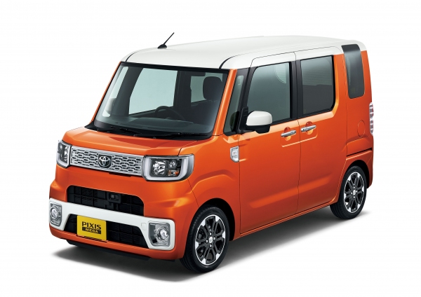 トヨタ自動車が発売した新型軽乗用車「ピクシス メガ」（写真提供：トヨタ自動車）