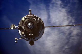 「7月にクリスマスがやってきた」−プログレス補給船、補給物資を載せISS到着（Image credit: Roskosmos）