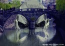 この夏、大分県立美術館で開催される「進撃の巨人展 WALL OITA」に先駆け、巨人が九州各地を襲う衝撃グラフィックが公開された。