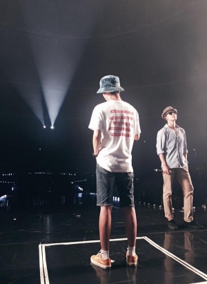 SUPER JUNIORのイェソンが、ツイッターにて「SUPER SHOW 6」アンコール公演のリハーサル風景を公開した。 SUPER JUNIORのイェソンが、ツイッターにて「SUPER SHOW 6」アンコール公演のリハーサル風景を公開した。