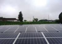 グリーン・コミュニティの実現を目指し国内外でメガソーラー発電所の開発に注力する日本アジアグループ＜３７５１＞（東１）傘下の国際航業は、このほど大分県竹田市に「竹田・柏原ソーラーウェイ」太陽光発電所を建設・完成した。