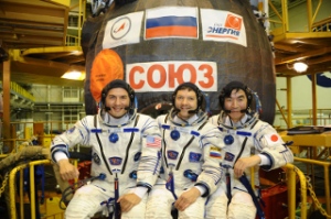 ソユーズTMA-17M宇宙船、打ち上げ準備快調 油井飛行士らも最終準備着々(Image credit: RKK Energiya) ソユーズTMA-17M宇宙船、打ち上げ準備快調 油井飛行士らも最終準備着々(Image credit: RKK Energiya)