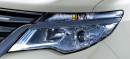 日産自動車が発売する「セレナ」の特別仕様車のLEDヘッドランプ(写真提供:日産自動車) 日産自動車が発売する「セレナ」の特別仕様車のLEDヘッドランプ(写真提供:日産自動車)