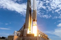 アトラスVロケット、航法衛星「GPS IIF-10」の打ち上げに成功（Image Credit: ULA）