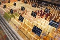 PALETASはフルーツと野菜がゴロゴロと入ったフローズンフルーツバーは、瞬く間に人気を集め、SNSを中心に口コミ効果で注目度が爆発的に高まった