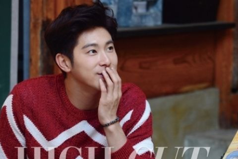 東方神起のユノ・ユンホ(本名チョン・ユンホ、29)が今月21日に入隊した。