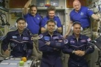 油井さんら、国際宇宙ステーションに入室　5か月間の長期滞在開始（Image Credit: NASA）