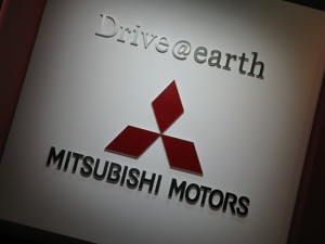 豪州、欧州に次いでついに北米生産からも撤退することを決めた三菱自動車。今後は新興国向けのマーケティング戦略で臨むということか? 豪州、欧州に次いでついに北米生産からも撤退することを決めた三菱自動車。今後は新興国向けのマーケティング戦略で臨むということか?