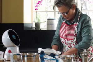 ソーシャルロボット「Jibo」（電通の発表資料より）