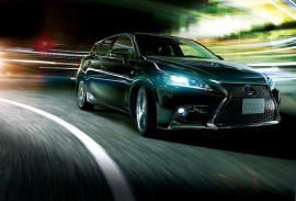 トヨタ自動車が一部改良して発売した「レクサス CT200h」(「F SPORT」グレード、ブラック、オプション装着車、写真提供:トヨタ自動車) トヨタ自動車が一部改良して発売した「レクサス CT200h」(「F SPORT」グレード、ブラック、オプション装着車、写真提供:トヨタ自動車)