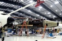 民間宇宙船「スペースシップツー」の2号機、建造着々　年末の完成目指す（Image Credit: Virgin Galactic）