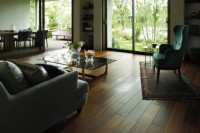 積水ハウス、シャーウッドの「ハイラウンジ」。制限も多い都市部の限られた土地でも立体的な空間利用で高級感のある大空間を提案。