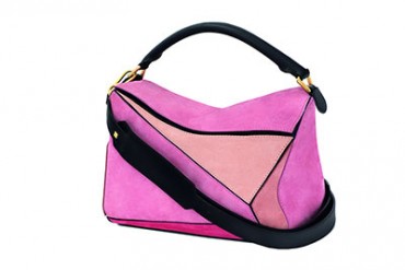 ロエベの新アイコンバッグ「パズル  バッグ」に新色 - 華やかなピンク・ターコイズなど