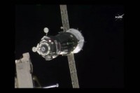 「ソユーズTMA-18M」宇宙船、国際宇宙ステーションに到着（Image Credit: NASA）
