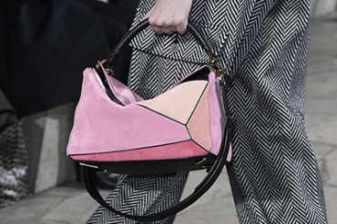 ロエベの最新バッグが伊勢丹新宿店に集結！新アイコンバッグ「パズル」＆「バルセロナ」も発売