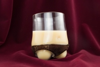 『パンティグラス エレガンヌ（BLACK）』（ドワンゴ発表資料より）