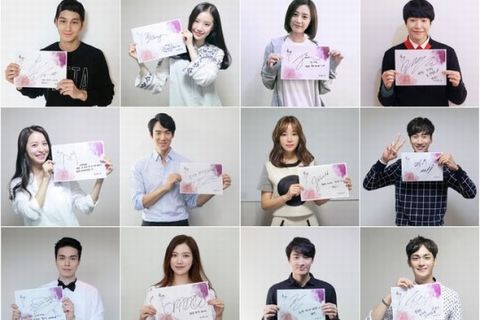 キム・ボム、イ・ドンウク、イ・グァンス、ユ・ヨンソクなどキングコングエンターテインメント所属の俳優がファンに秋夕のメッセージを送った。