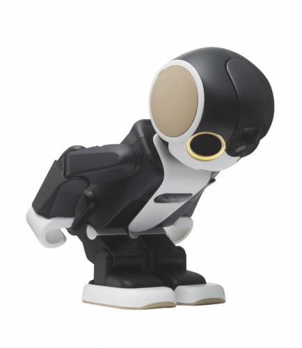 モバイル型ロボット電話 「RoBoHoN」（写真提供：シャープ）