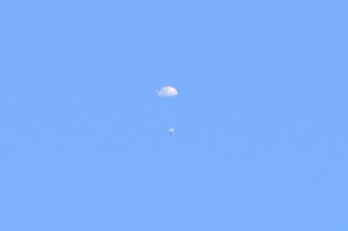 JAXA、「こうのとり」の回収カプセルに向けた高空落下試験を実施（Image Credit: JAXA）