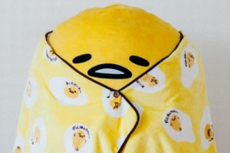 思わずぐだぐだしたくなるブランケット（KADOKAWA発表資料より）