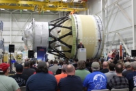 超大型ロケット「スペース・ローンチ・システム」、第2段機体の試験機が完成（Image Credit: NASA）