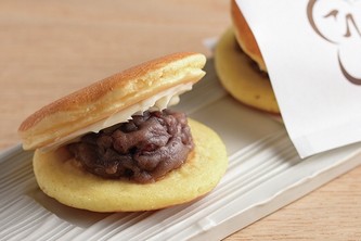 ふわどら バター（榮太樓總本鋪発表資料より）