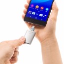 サンワサプライは、iPhone、iPad、Android端末、パソコンでデータが共有できるUSBメモリ「600-IPL_GAシリーズ」を発売した。