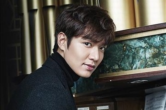 韓流スターのイ・ミンホ(28)が来年1月にトークコンサートを開催する。写真：スターハウス