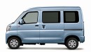 「ハイゼット」誕生55周年を記念した「ハイゼット カーゴ」の特別仕様車「ゴールドエディション」（写真提供：ダイハツ工業）