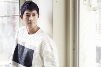 歌手兼俳優のキム・ヒョンジュン(SS501リーダー、29)と法廷紛争中の元恋人チェ氏(31)が、チェ氏の子供がキム・ヒョンジュンの実子であるという検査結果が出たと明らかにした。写真：キーイースト