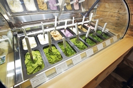 店舗内ジェラードイメージ(丸七製茶発表資料より) 店舗内ジェラードイメージ(丸七製茶発表資料より)