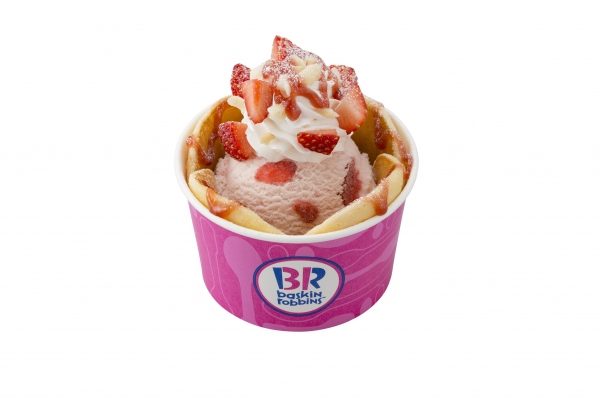 メープルストロベリーパンケーキ（B‐R サーティワン アイスクリーム発表資料より）