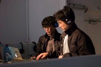 アンリアレイジ 2016年春夏パリコレの音源がリリース、サカナクション 山口一郎がディレクション
