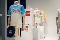 ユニクロTシャツブランド「UT」2016年春夏 - リバティやオランピア ル タン、LEGOとコラボ