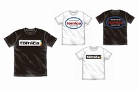 タカラトミーがライトオンとコラボレーションし、4月上旬から「Right-on」全店で発売する「tomica コラボＴシャツ」（タカラトミーの発表資料より）