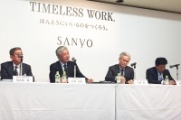 バーバリー終了響き営業利益35.6%減　三陽商会2015年12月期