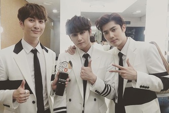 SS501のユニットDouble S 301のタイトル曲「PAIN」が1位に輝き、キム･ヒョンジュン(マンネ)が喜びと感謝のメッセージを伝えた。