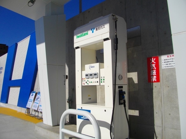 2016年早々から商用水素ステーションの完成が相次ぐなど次世代エネルギーの萌芽が見える。