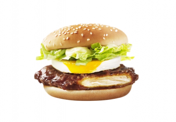 日本マクドナルドが3月1日から期間限定で販売する「チキンてりたま」（写真：同社発表資料より）