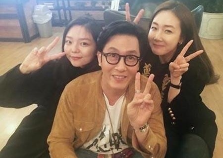 映画『好きになって』(原題)の主役たちが舞台挨拶を行った。写真：CJムービー公式インスタグラム