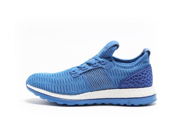 アディダス ジャパンが3月18日に発売するランニングシューズ「PureBOOST ZG(ピュアブースト ゼットジー)」（同社発表資料より）