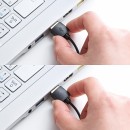 スマートフォンの急速充電が可能で、夜間や車中などでも充電状況がひと目で分かるLEDを内蔵した通信・充電両対応のmicroUSBケーブル「500-USB038」(サンワプライ発表資料より)。 スマートフォンの急速充電が可能で、夜間や車中などでも充電状況がひと目で分かるLEDを内蔵した通信・充電両対応のmicroUSBケーブル「500-USB038」(サンワプライ発表資料より)。