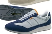 LC79（上）とMC79（ヨネックスの発表資料より）