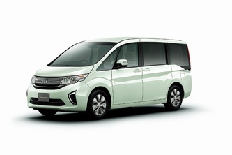 ホンダはミニバン「ステップ ワゴン」「ステップ ワゴン スパーダ」を一部改良して5月13日に発売する。写真は、「G・EX Honda SENSING （FF） 」タイプ。（写真提供：ホンダ）