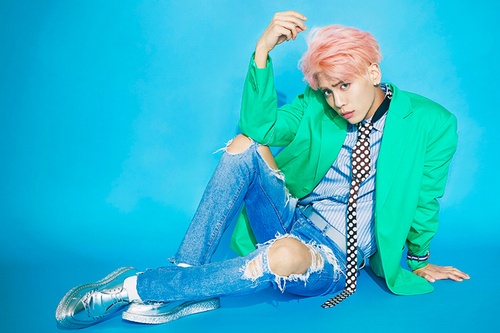 アイドルグループSHINeeのジョンヒョンが今月26日に新曲『She is』のステージを放送で初めて公開する。写真：SMエンターテインメント