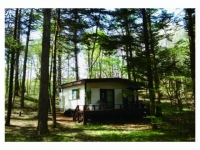 軽井沢の別荘地に今でも使用されているプレハブ住宅が有形文化財に指定されることが決定して話題になった。