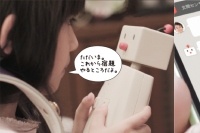 見守りロボット「BOCCO」の使用と画面表示のイメージ（ユカイ工学発表資料より）