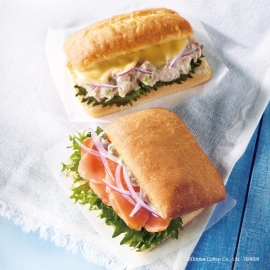 新作パニーニ(ドトールコーヒー発表資料より) 新作パニーニ(ドトールコーヒー発表資料より)