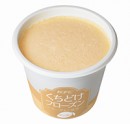 日本ケンタッキー・フライド・チキンが7月1日に発売する、「くちどけフローズン<ヨーグルト風味>」(マンゴー)。(同社発表資料より) 日本ケンタッキー・フライド・チキンが7月1日に発売する、「くちどけフローズン<ヨーグルト風味>」(マンゴー)。(同社発表資料より)